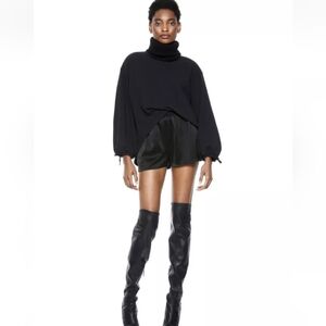 Alice & Olivia Micha Turtleneck Blouson-Sleeve Sweater in Black